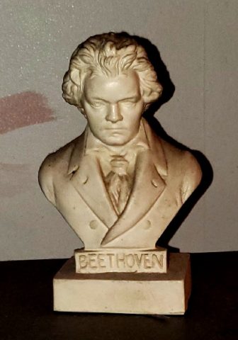 Beethoven statue leadership